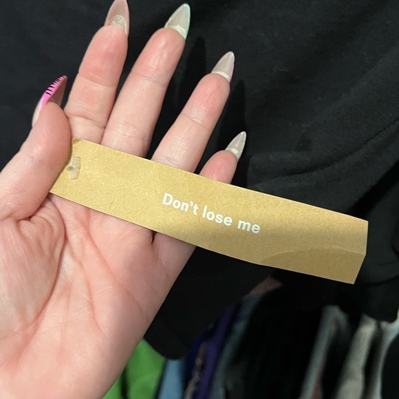 NWT Reformation Long Sleeve Off the Shoulder Ruched Sleeve Top - Picture 7 of 9